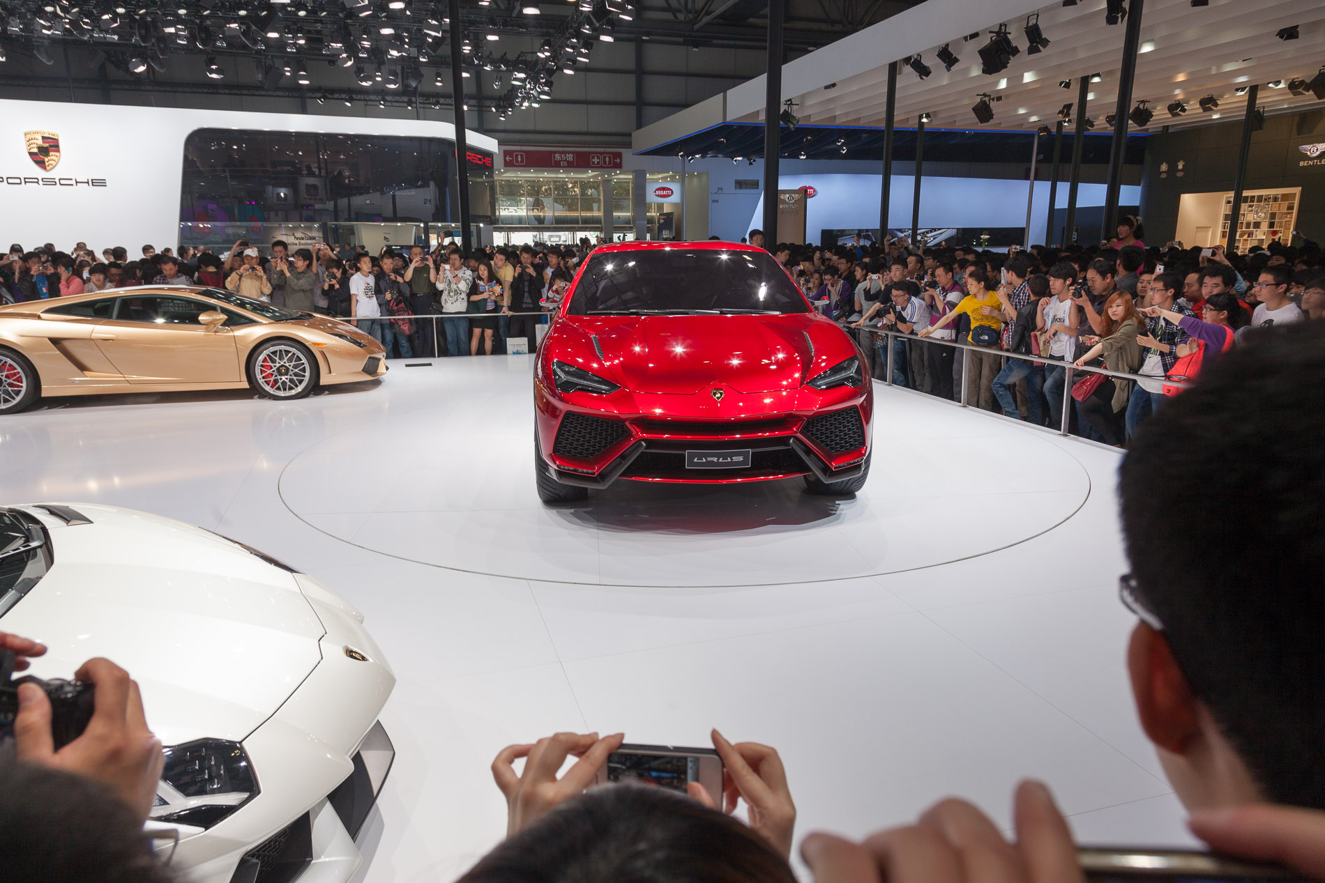 Beijing Motor Show was crowded and just a little desperate. Manufactures wanted to impress. Coming so close after Geneva there were only a handful of new releases like Urus by Lamborghini.